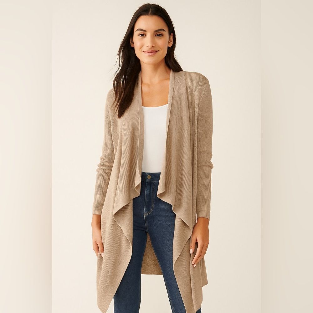 NWT White House Black Market Cardigan